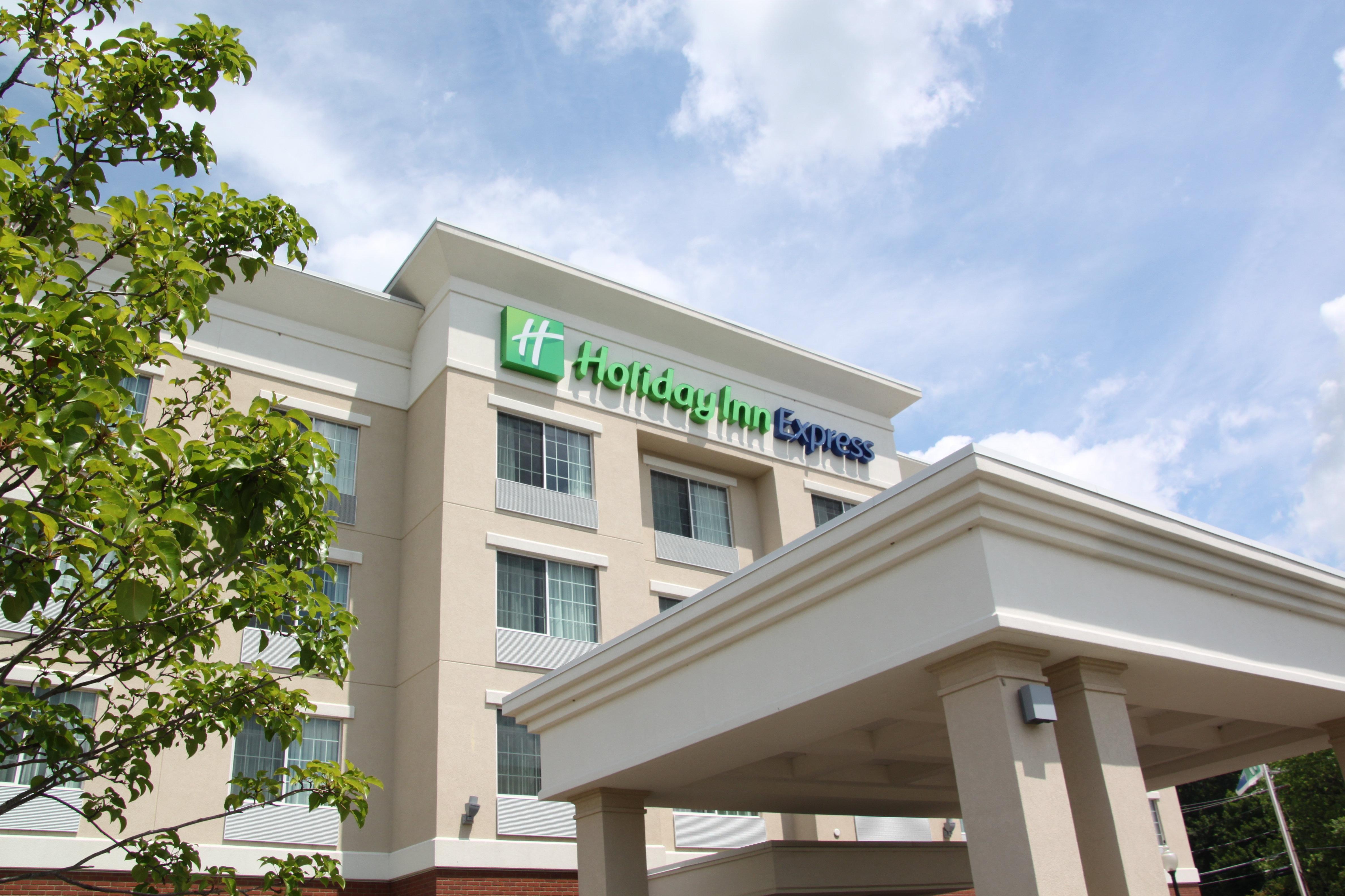 Holiday Inn Express - Cortland By Ihg Dış mekan fotoğraf